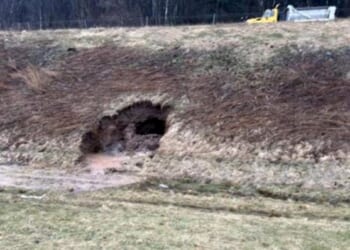 Sinkhole shuts down busy upstate NY highway in both directions