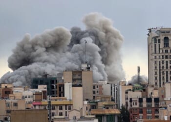 4 deaths confirmed in US military refueling aircraft crash in Iraq