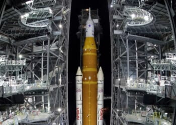 Artemis II will fly astronauts around moon: What to know about launch
