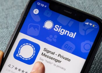 FBI: Russia targeting 'high intelligence value' Americans on Signal