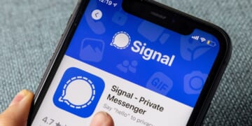 FBI: Russia targeting 'high intelligence value' Americans on Signal