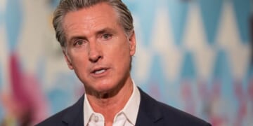 Gavin Newsom Discovers Zionism Overnight — Now Facing Fury From Hasan Piker and His Own Lefty Base – Twitchy