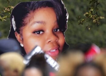 Judge agrees to toss charges against ex-officers in Breonna Taylor case