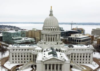 Judicial panel dismisses challenge to Wisconsin congressional map