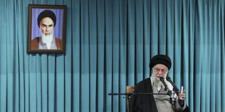 Lawmakers, world leaders react to Khamenei's death after Iran strikes