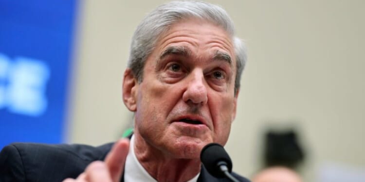 Mueller, who led 2016 election interference probe tied to Russia, dies at 81