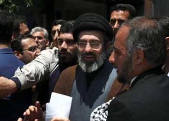 New Iranian leader wounded early in US operation