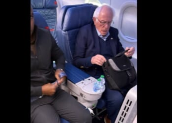 Sanders Flees DC In Style As Shutdown Fight Drags On