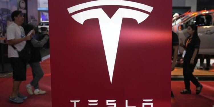 Tesla’s self-driving software under scrutiny