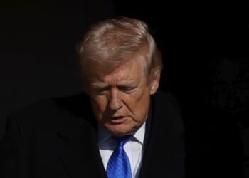 Trump makes public call for clean 18-month 702 extension