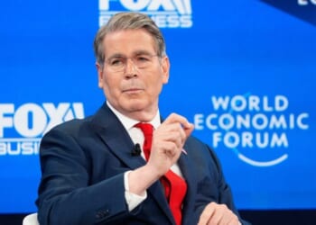 US lifts sanctions on Iranian oil stranded at sea