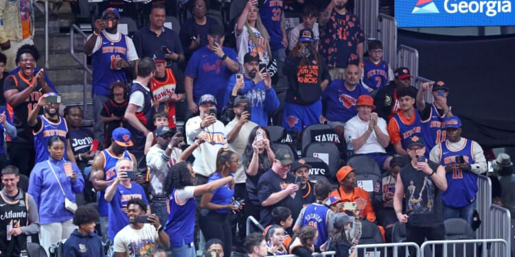 Knicks fans continue road takeovers at State Farm Arena: 'Cool sight to see'