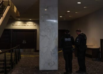 Former Secret Service agent: Trump administration should consider having less Cabinet members at events