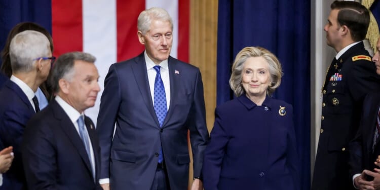 Hillary Clinton Mocks Traditional Family Concerns As ‘Brain-Dead’ And Misogynistic