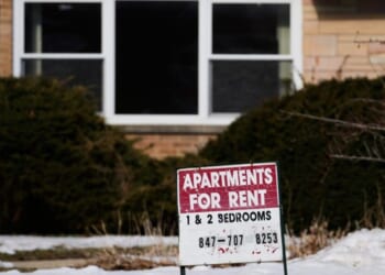 Incomes outpacing rent hikes for first time in years: Zillow