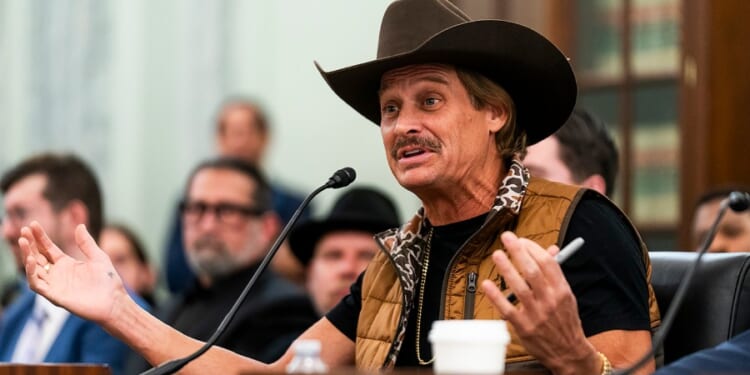 Kid Rock joins Hegseth on Army helicopter ride after fly-by controversy