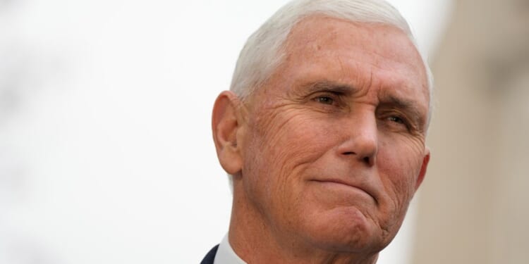 Pence says he would've advised Trump to 'let the Pope be the Pope'