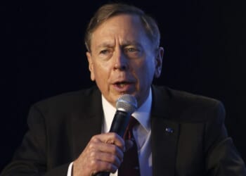 Petraeus: Extended talks possible as Iranians 'quite good at dragging out negotiations'