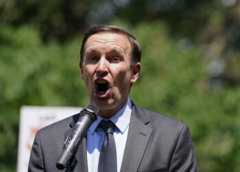 Repugnant Liar Sen. Chris Murphy (D-Bag) Went Overseas to Blast Trump's 'Totalitarian Takeover' – Twitchy