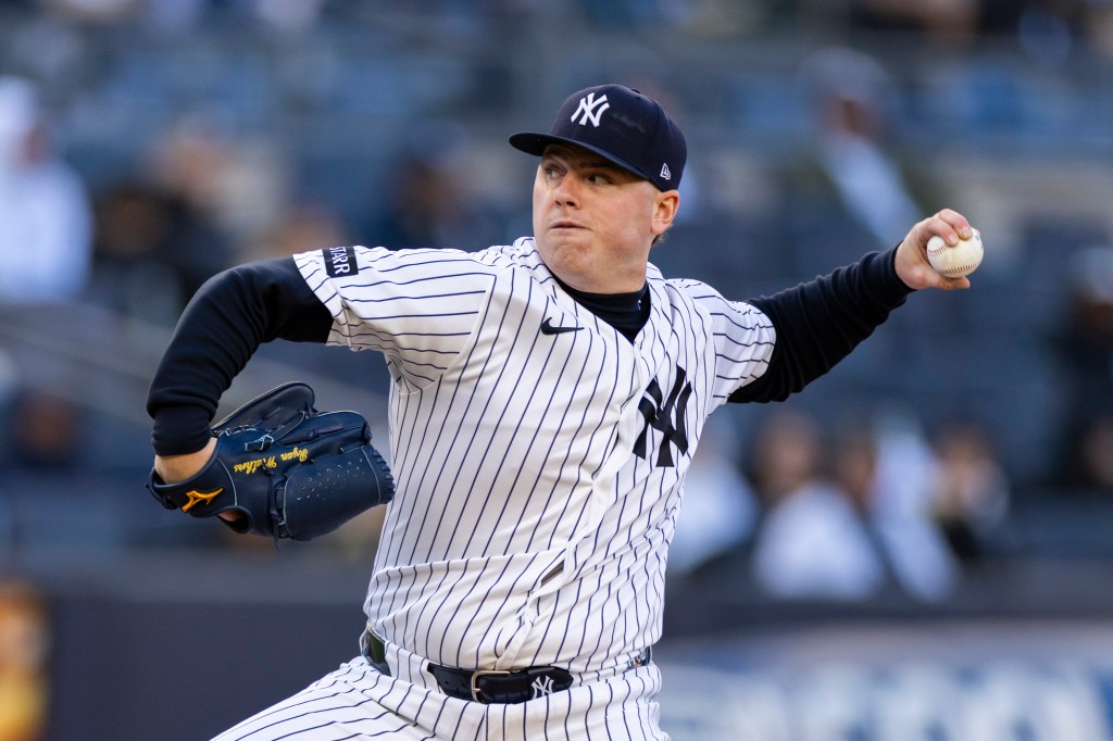 Ryan Weathers (40) throws a pitch during the 7th inning at Yankee Stadium, Sunday, April 19, 2026.