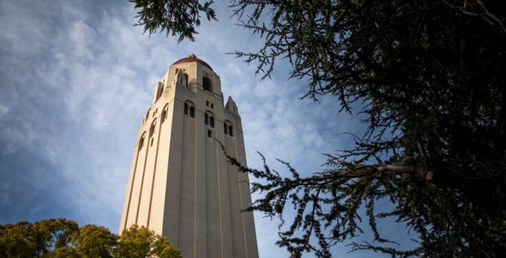 Stanford Students Award Drag Group Five Times As Much Funding As Veterans Association
