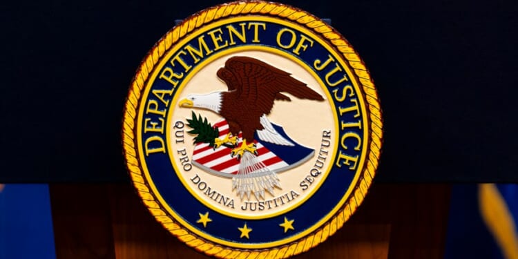 Tech CEO accused of running $420M AI business scam