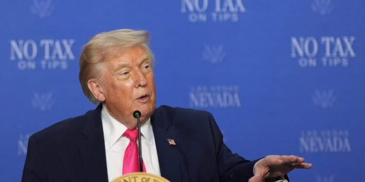 Trump defends economic policies, casts aside 'fake inflation' amid Iran war