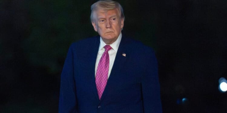 Trump signals tankers headed to US to load up 'sweetest' oil: 'We are waiting for you'