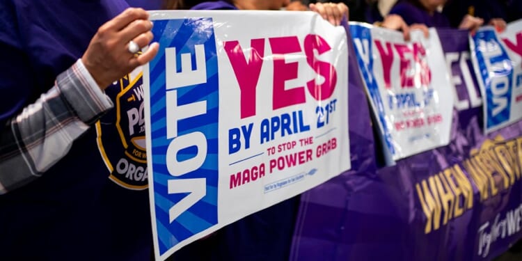 Virginia redistricting battle enters home stretch