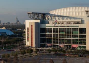 World Cup: Some restaurants plan automatic 20 percent tips