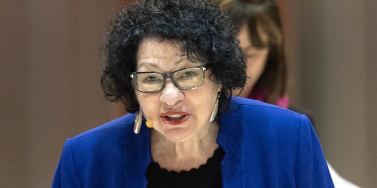 ‘Wise Latina’ Sotomayor Breaks SCOTUS Protocol To Trash Kavanaugh’s Pedigree In Public