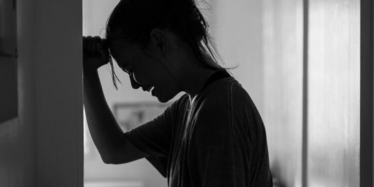 How do I move on after my boyfriend died?