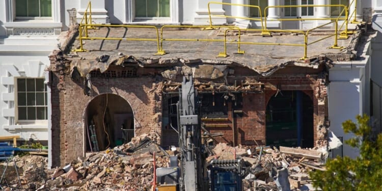 Toxic soil found at golf course where East Wing debris was dumped amid Trump ballroom project