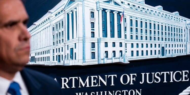 5 high-profile figures angling for ‘anti-weaponization fund’ money