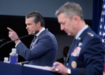 Pete Hegseth Has Thoughts About Sen. Mark Kelly 'Blabbing on TV' About Supposed Classified Iran Info – Twitchy