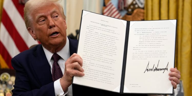 Trump postpones long-awaited artificial intelligence order signing